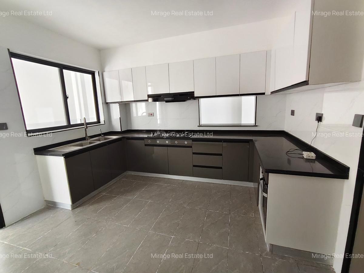 4 Bed Apartment with En Suite in Kileleshwa - 6