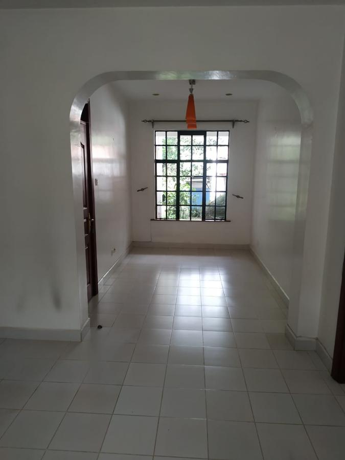 5 Bed Townhouse with Staff Quarters in Lavington - 9