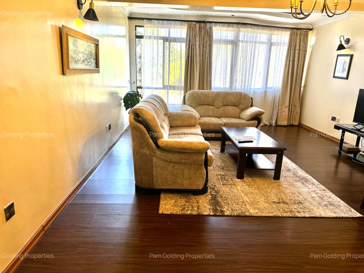 Serviced 2 Bed Apartment with En Suite at Church Road - 1