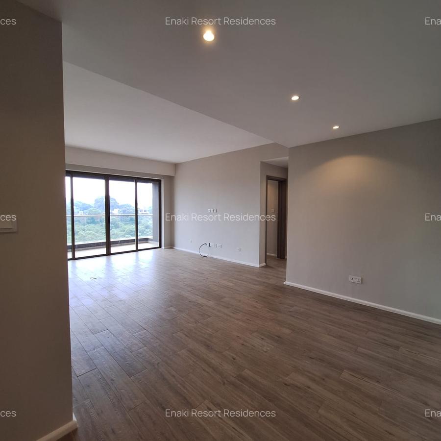 3 Bed Apartment with En Suite at Red Hill Road - 5