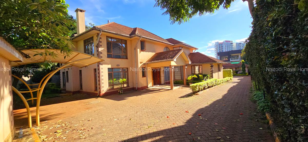 4 Bed House with En Suite at Off Mimosa Road - 4