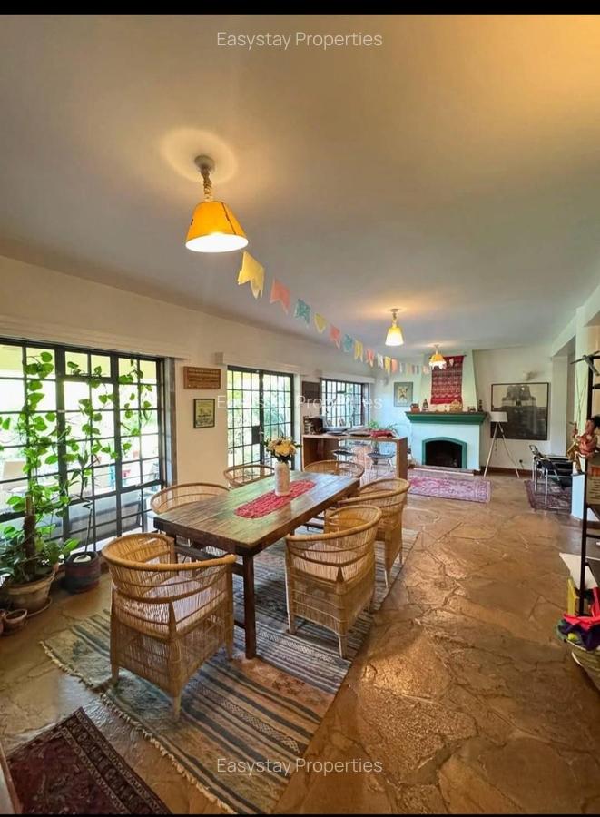 3 Bed House with En Suite in Runda - 3