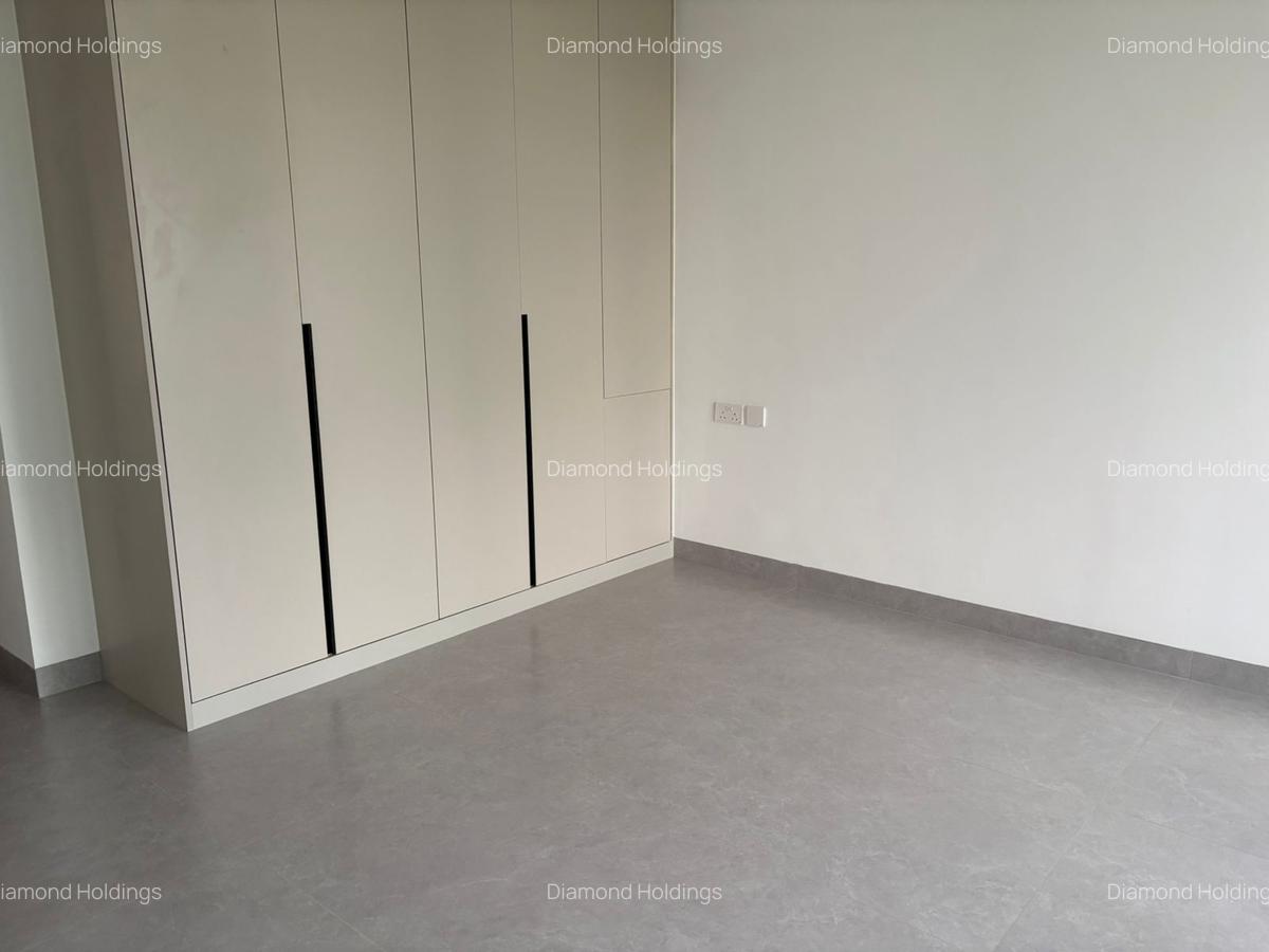 2 Bed Apartment with En Suite at Peponi Rd - 12