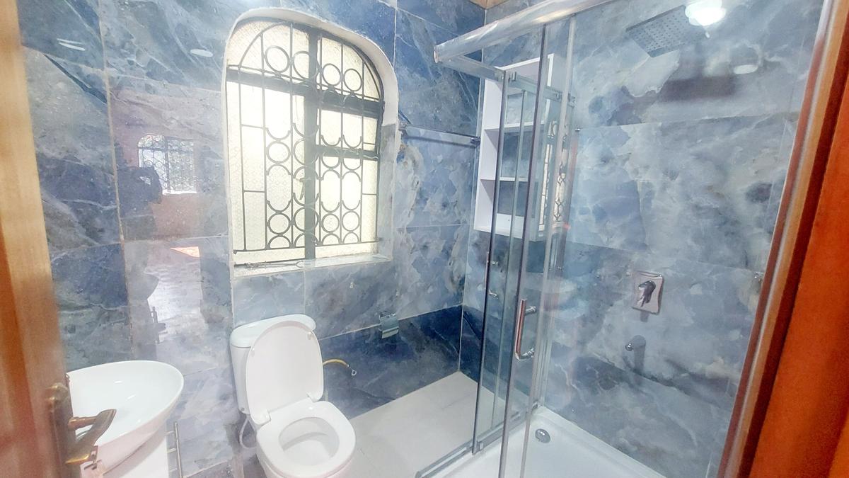 4 Bed Townhouse with En Suite at Chalbi Drive - 11