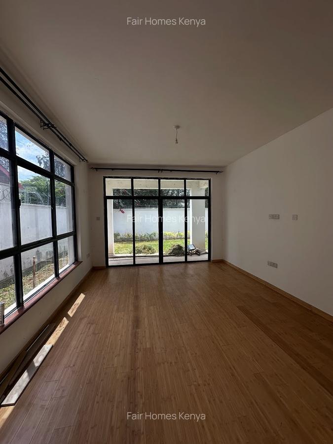 4 Bed Townhouse with En Suite at Convent Lane - 13