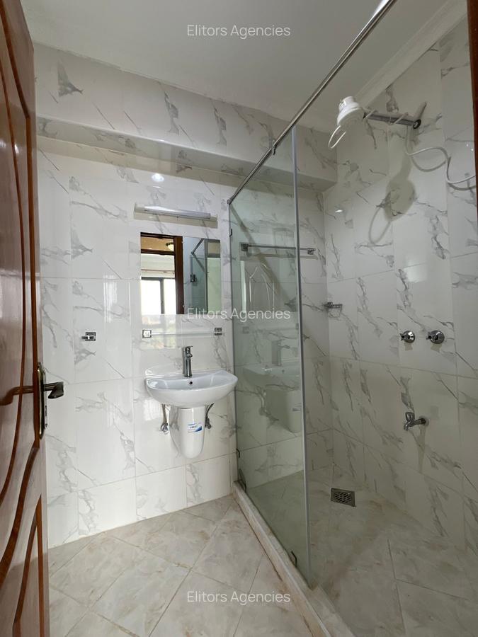 2 Bed Apartment with En Suite at School Lane - 11