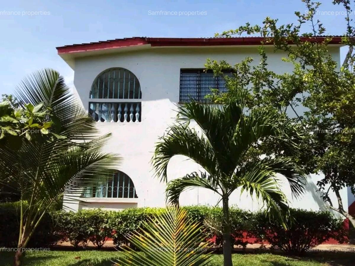 4 Bed Townhouse with Swimming Pool at Serena - 7