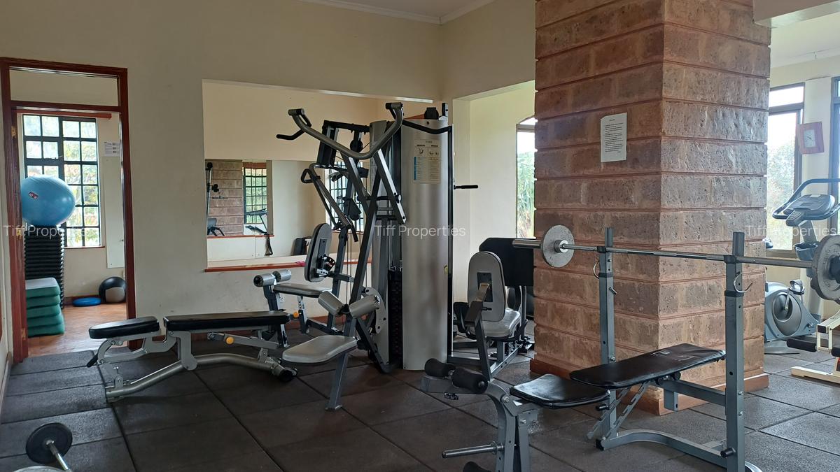 4 Bed Townhouse in Rosslyn - 20