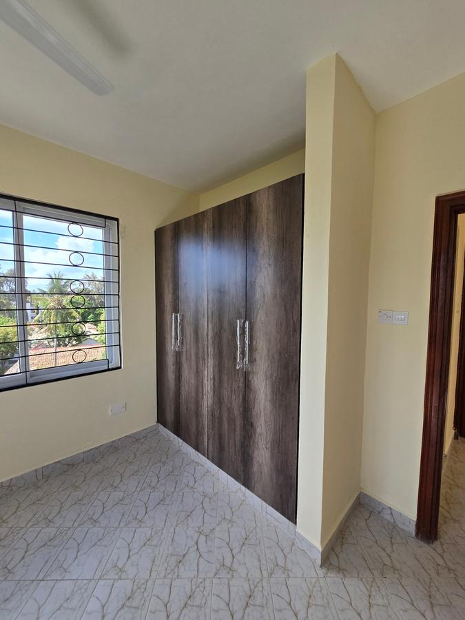 2 Bed Apartment with En Suite in Mtwapa - 9