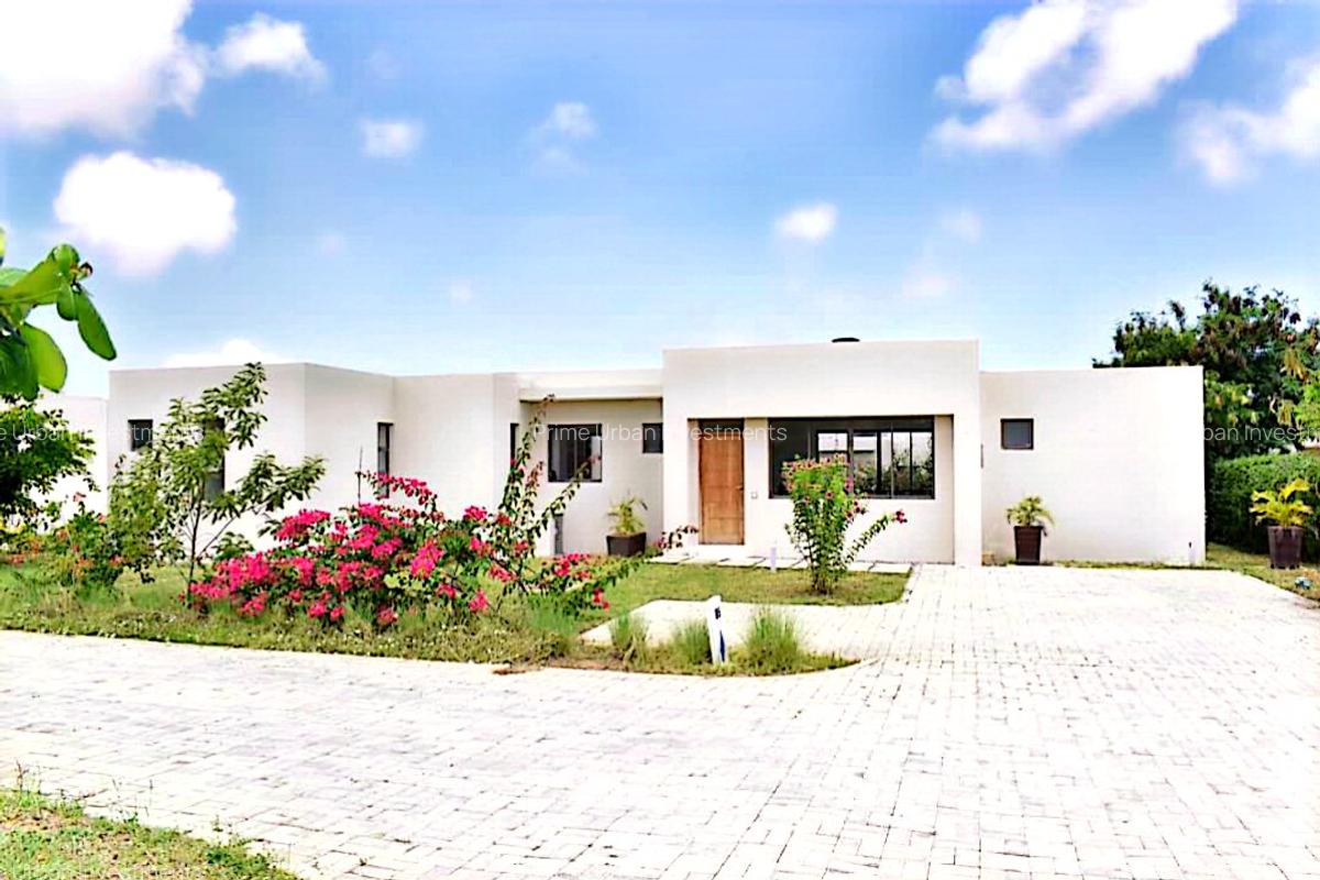 3 Bed House with En Suite at Awali Homes - 1