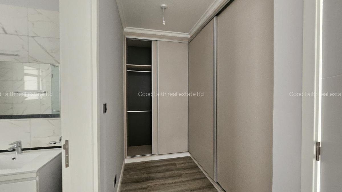 4 Bed Townhouse with En Suite in Kiambu Road - 5