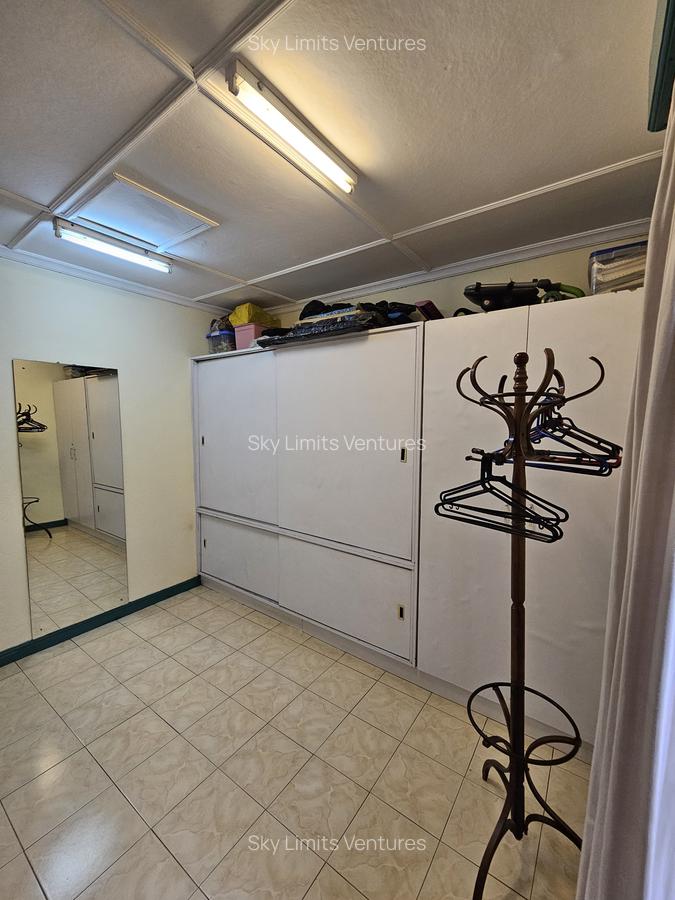 5 Bed House with Staff Quarters in Muthaiga - 11