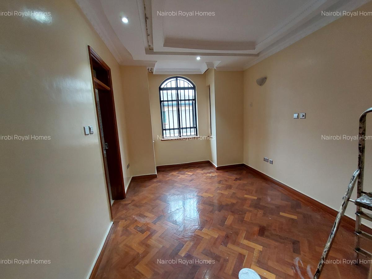 4 Bed Townhouse with En Suite at Lavington Muthangari - 19