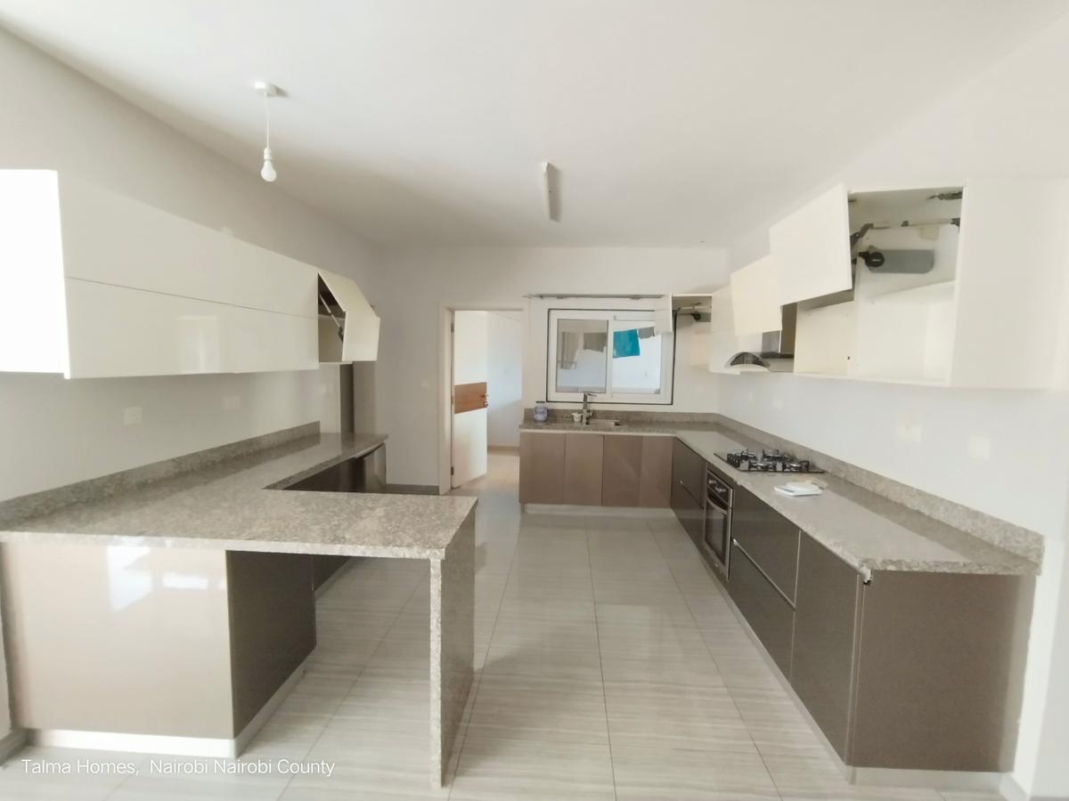 3 Bed Apartment with En Suite at Off Rhapta Road - 11