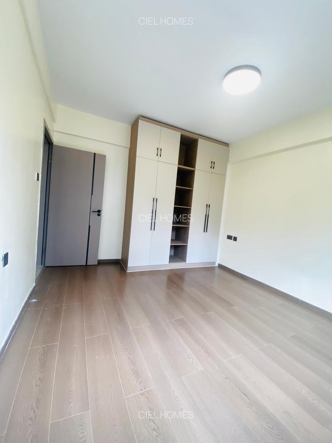 3 Bed Apartment with Gym at Wood Avenue - 12