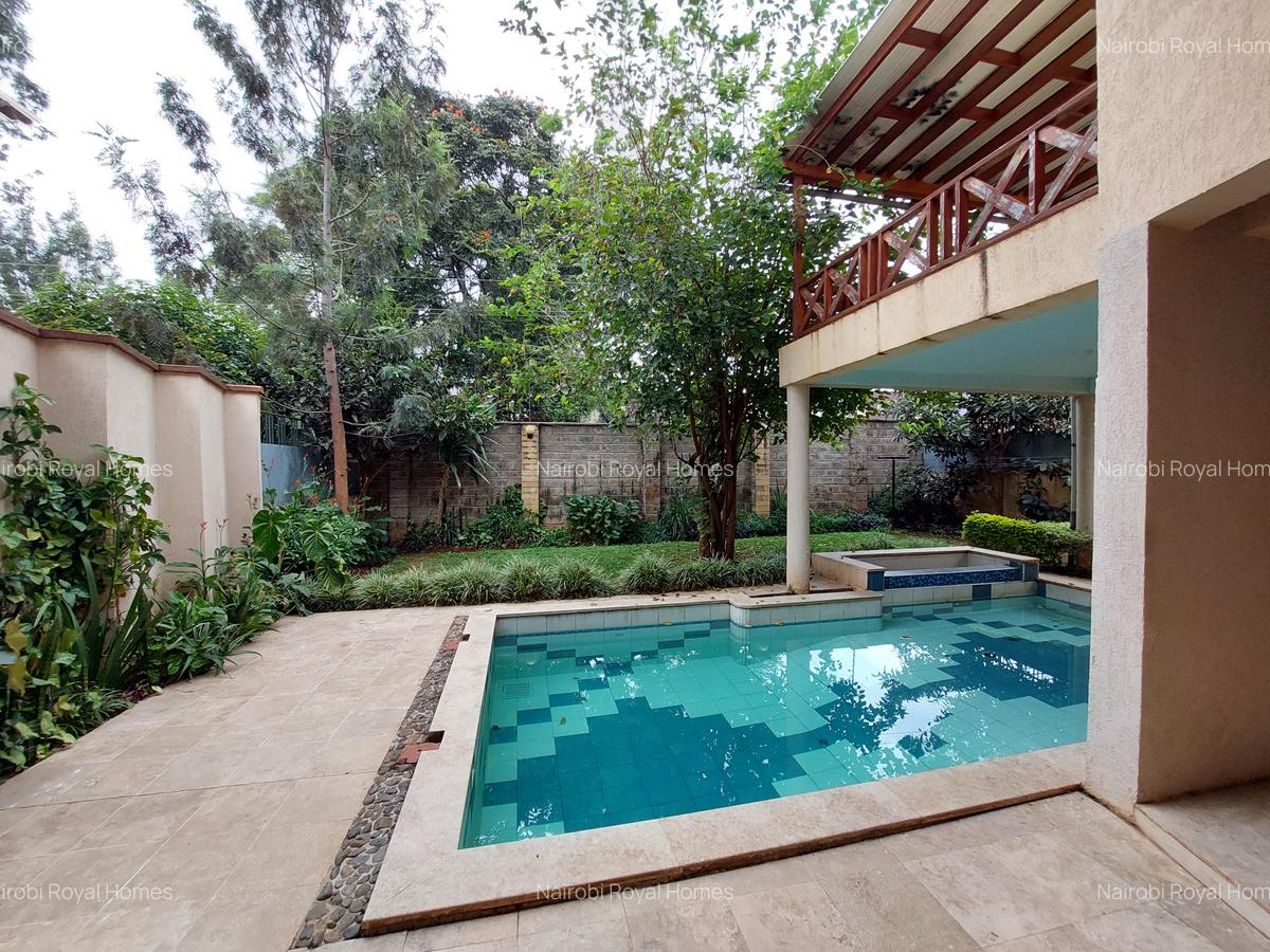 5 Bed Townhouse with En Suite at Convent Drive - 4