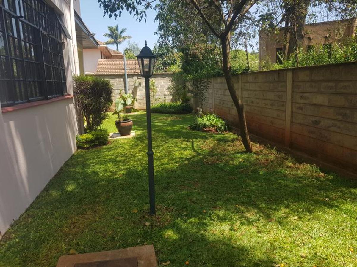 4 Bed Townhouse with En Suite in Lavington - 8