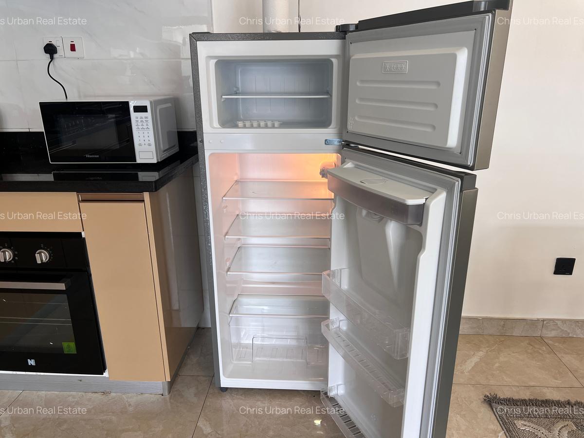 Serviced 2 Bed Apartment with En Suite at Junction Mall - 9