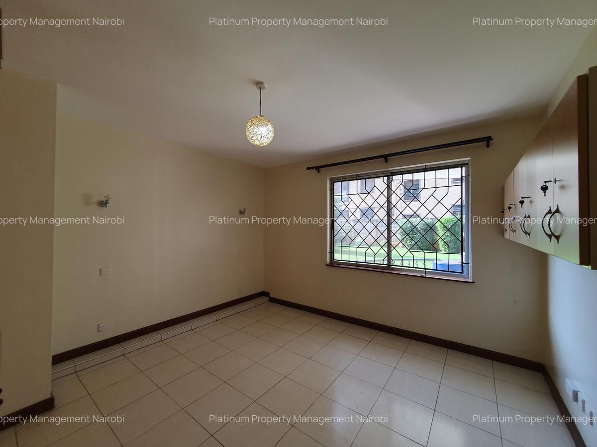 4 Bed Apartment with En Suite at Peponi Rd - 11