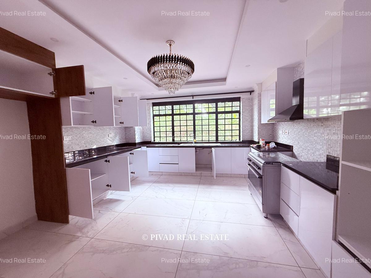 4 Bed Townhouse with Garden in Runda - 2