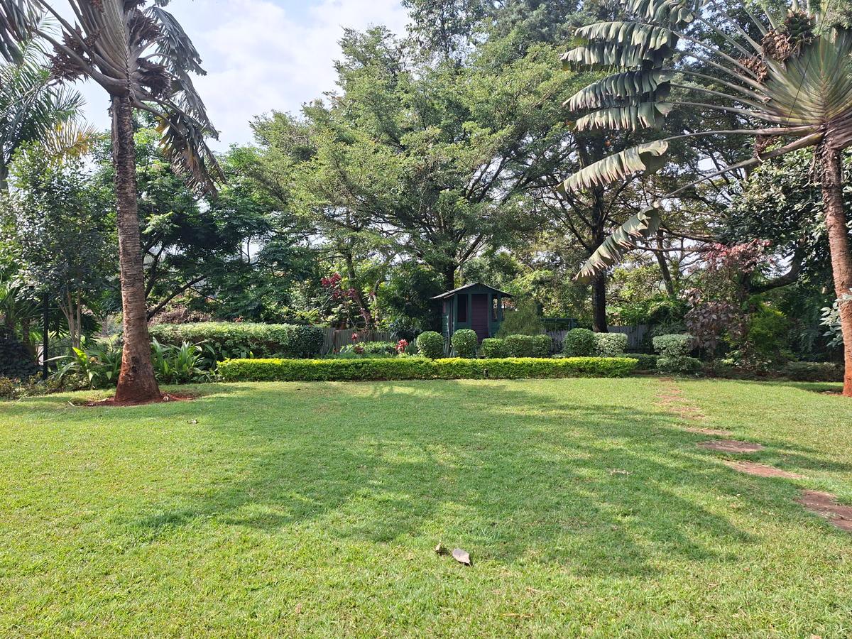 4 Bed House with En Suite at Off Un Avenue - 4