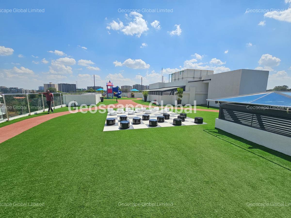 4 Bed Apartment with En Suite in Spring Valley - 1