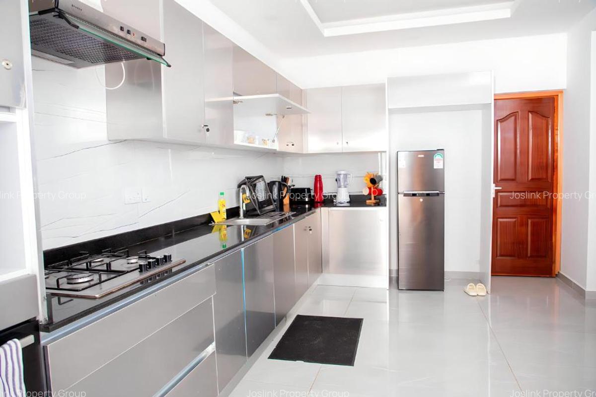 2 Bed Apartment with Swimming Pool at Central - 6