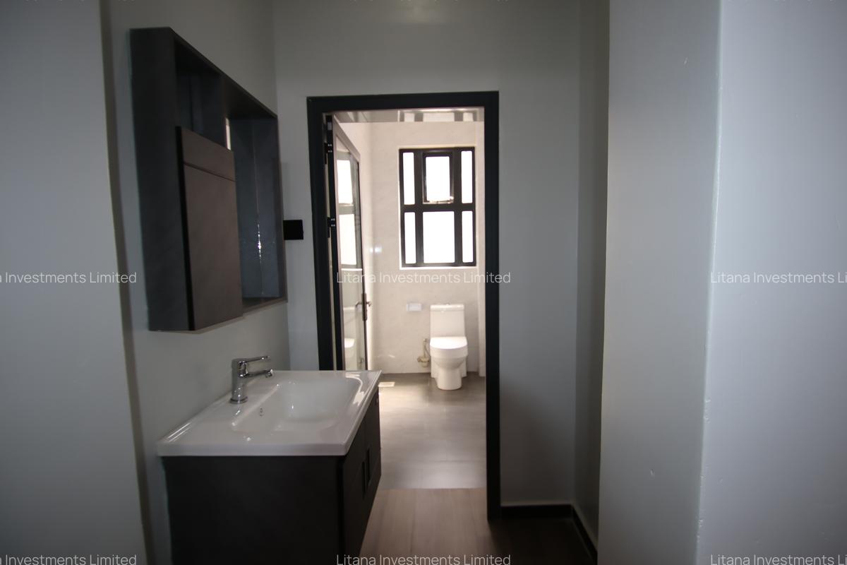 4 Bed House with En Suite in Ruiru - 7