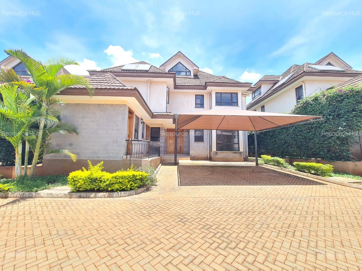 4 Bed Townhouse with En Suite at Runda - 2