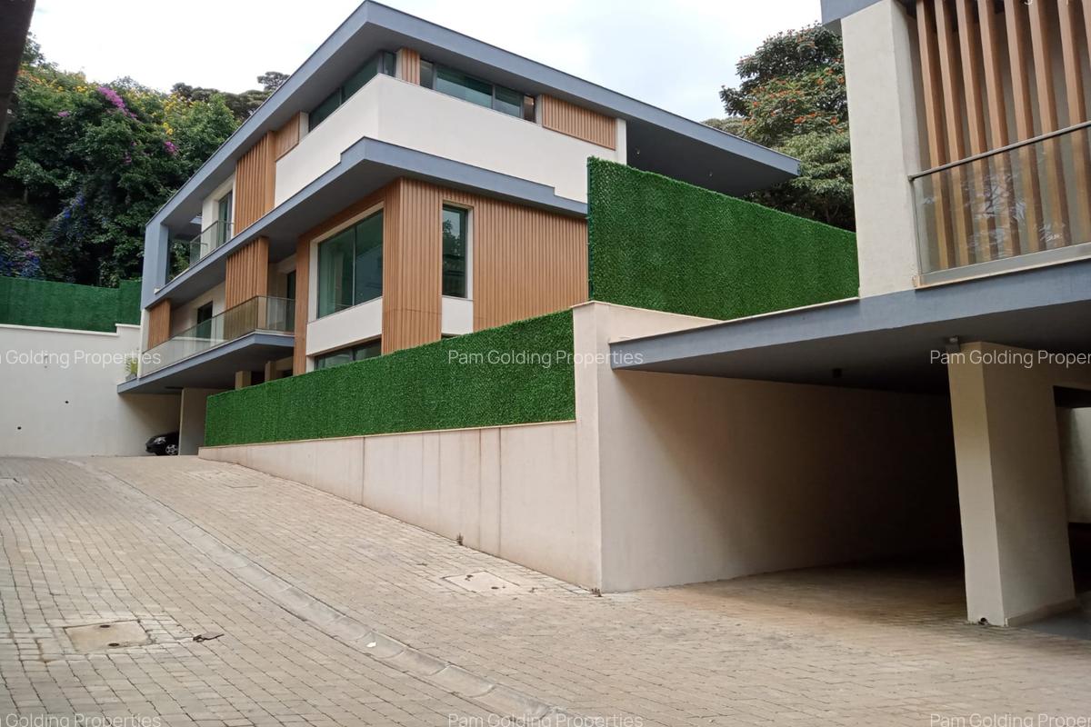 5 Bed Townhouse in Lavington - 3