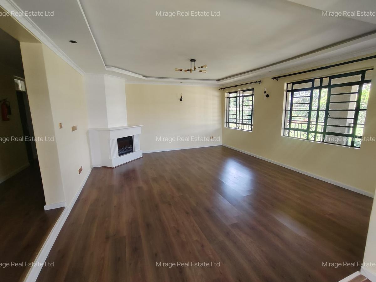 3 Bed House with En Suite in Cianda - 20