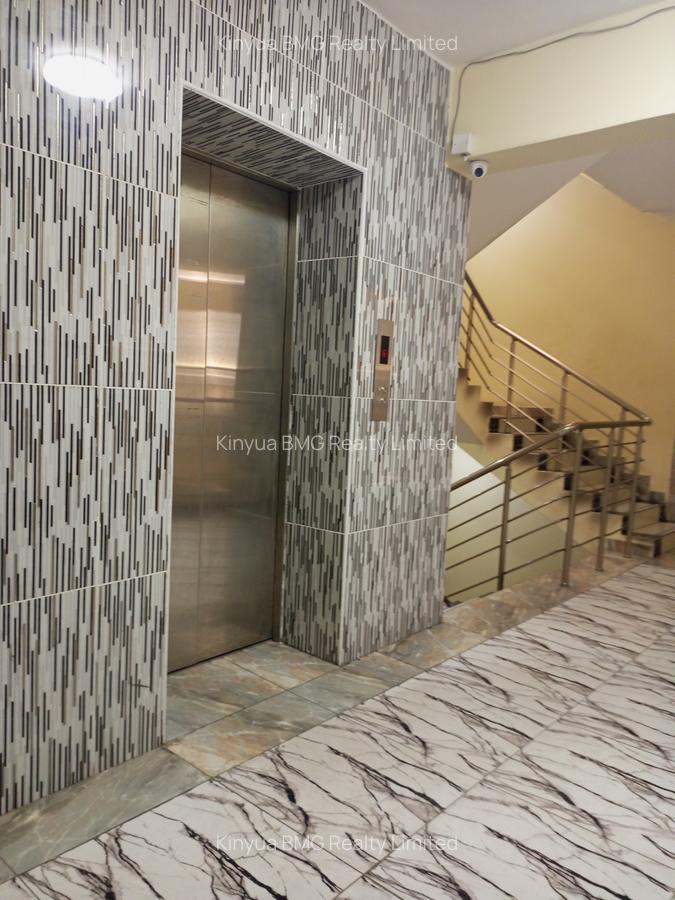 3 Bed Apartment with En Suite in Mombasa CBD - 2