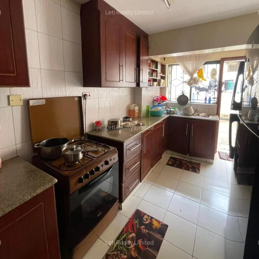 4 Bed Townhouse with En Suite in Lavington - 4