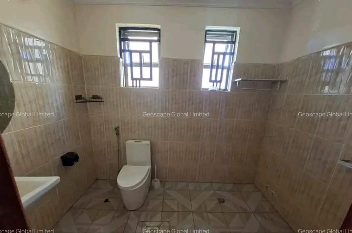 8 Bed House with En Suite in Syokimau - 3