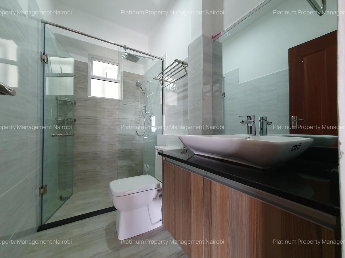 2 Bed Apartment with En Suite at Parklands - 6