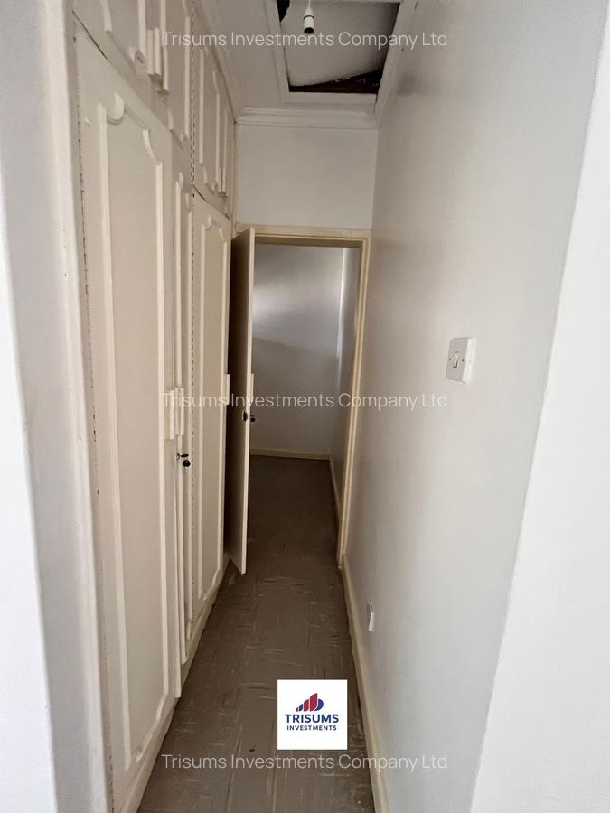 4 Bed Townhouse with En Suite at Church Rd - 18