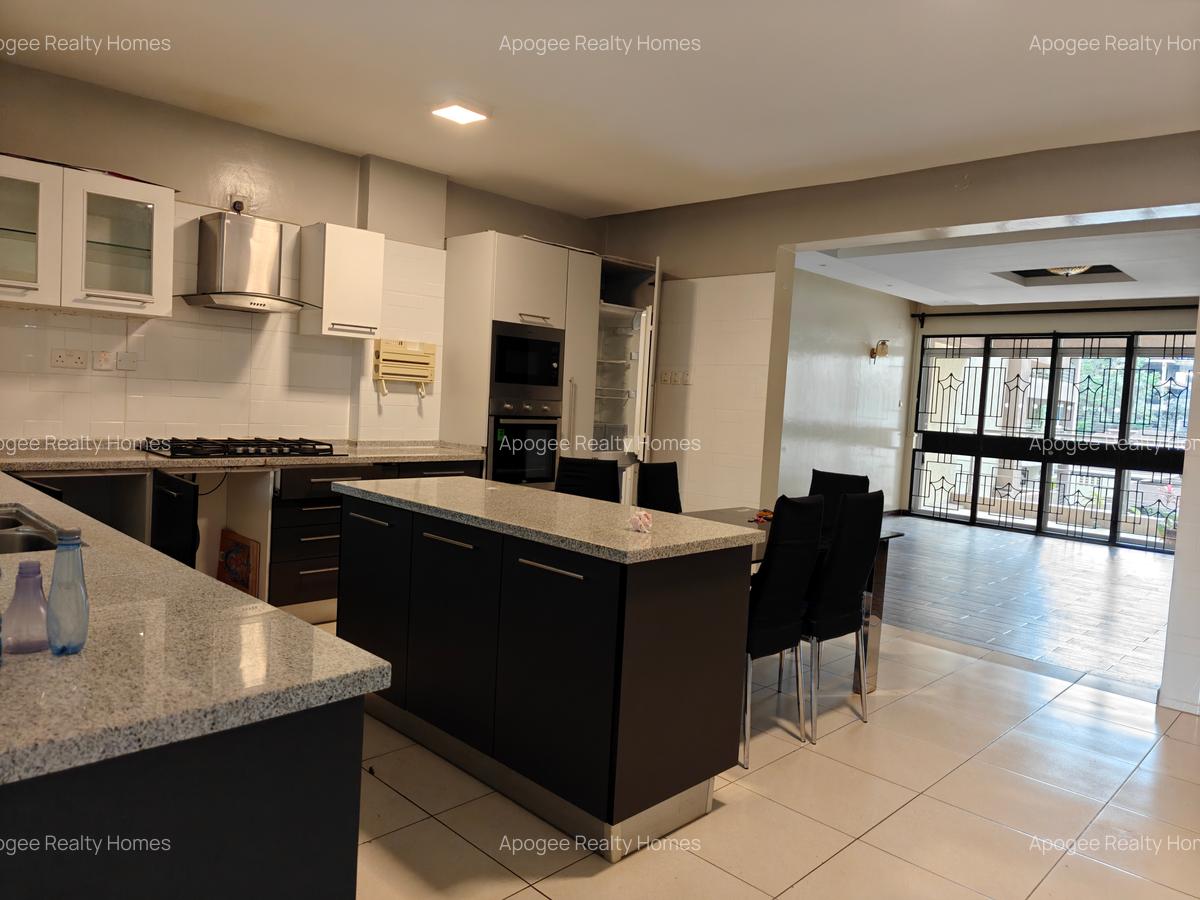 3 Bed Apartment with En Suite at Off General Mathenge - 4