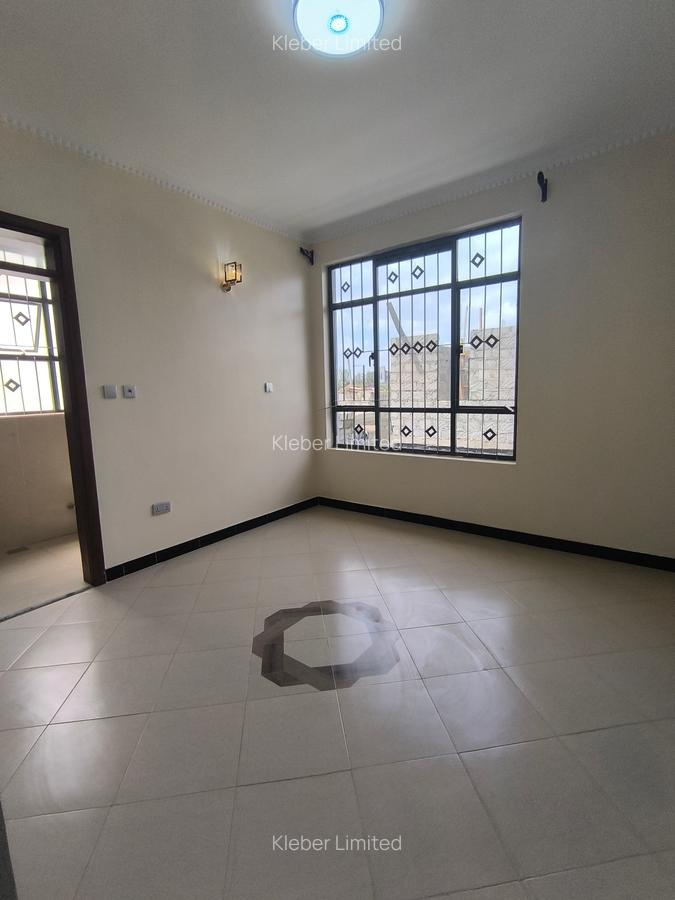 4 Bed House with En Suite in Syokimau - 16