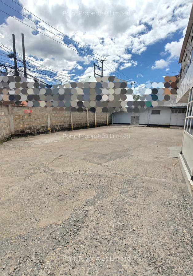 400 ft² Office with Service Charge Included in Westlands Area - 12