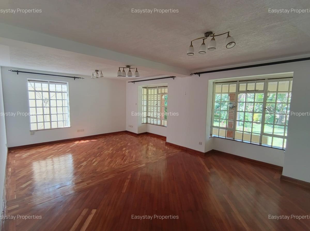 4 Bed House with En Suite in Gigiri - 9