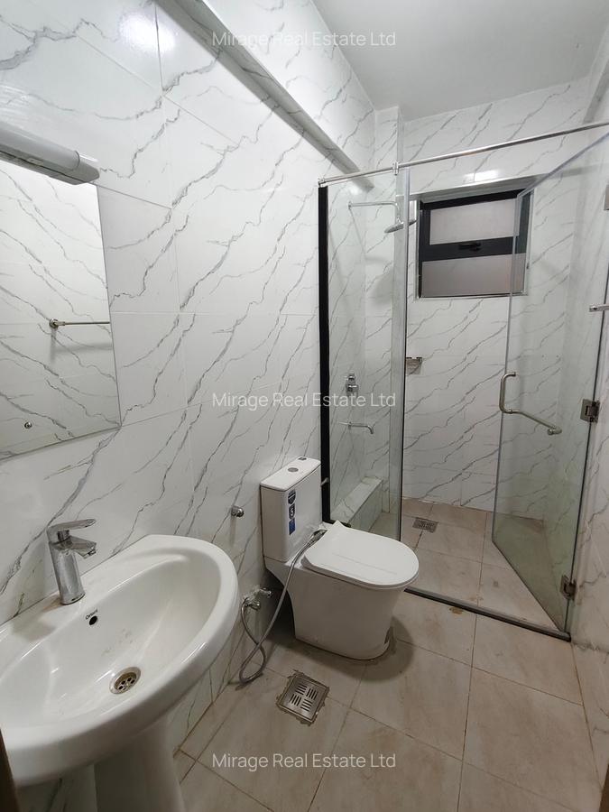 5 Bed Apartment with Staff Quarters in Parklands - 18