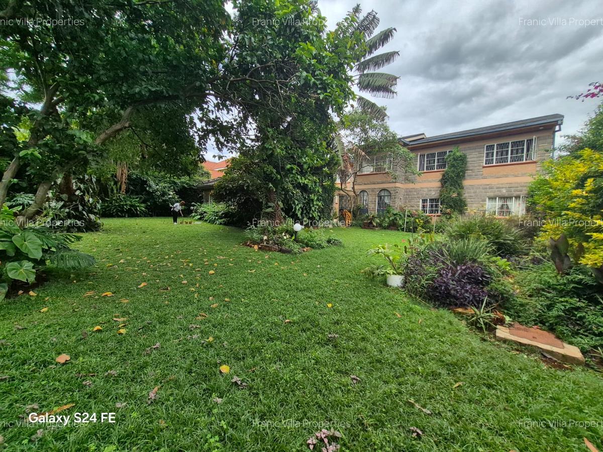 3 Bed House with En Suite at Runda - 9