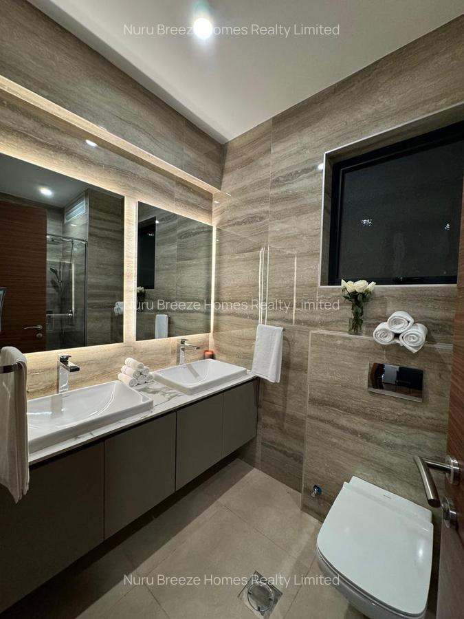 2 Bed Apartment with En Suite in Riverside - 5