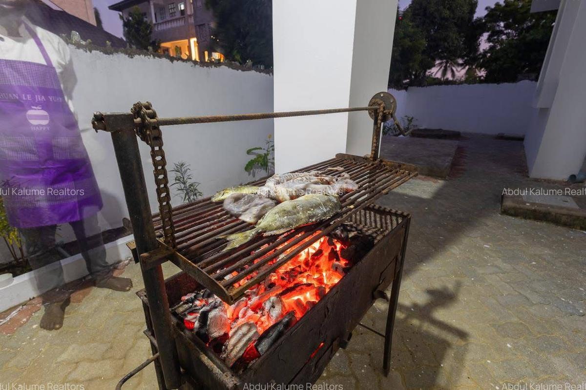 4 Bed House with En Suite at Diani - 7