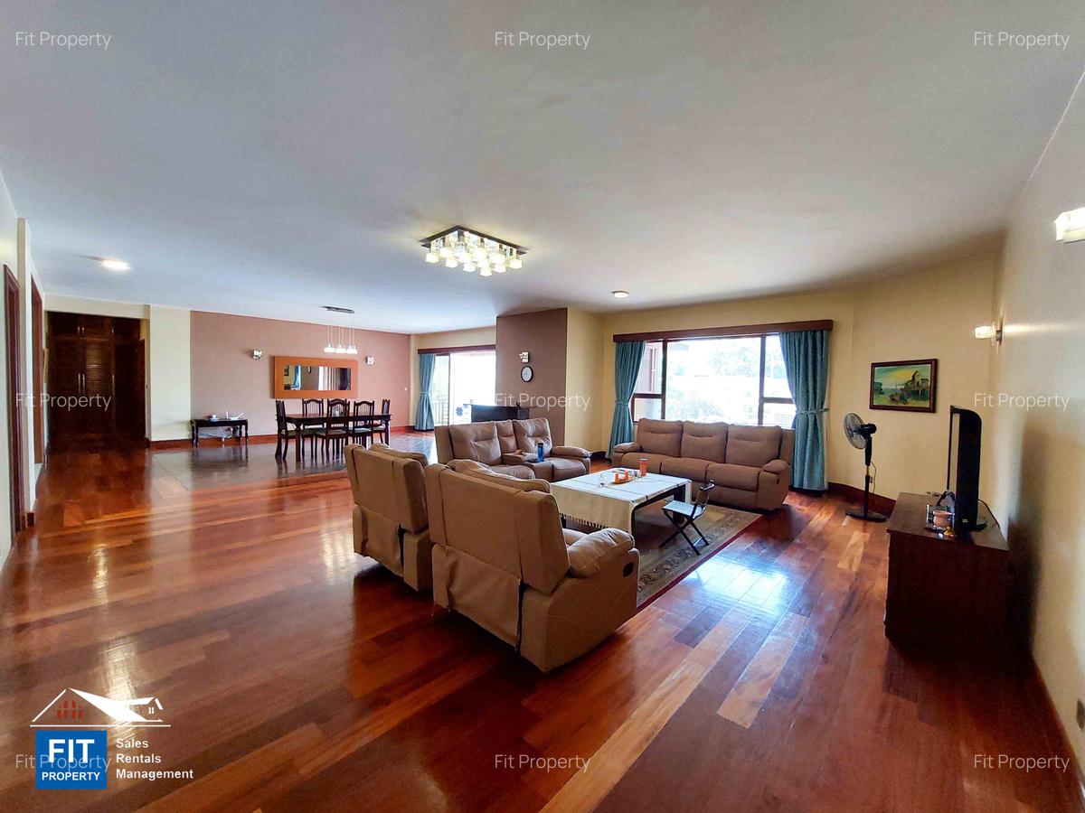 3 Bed Apartment with En Suite in Parklands - 14