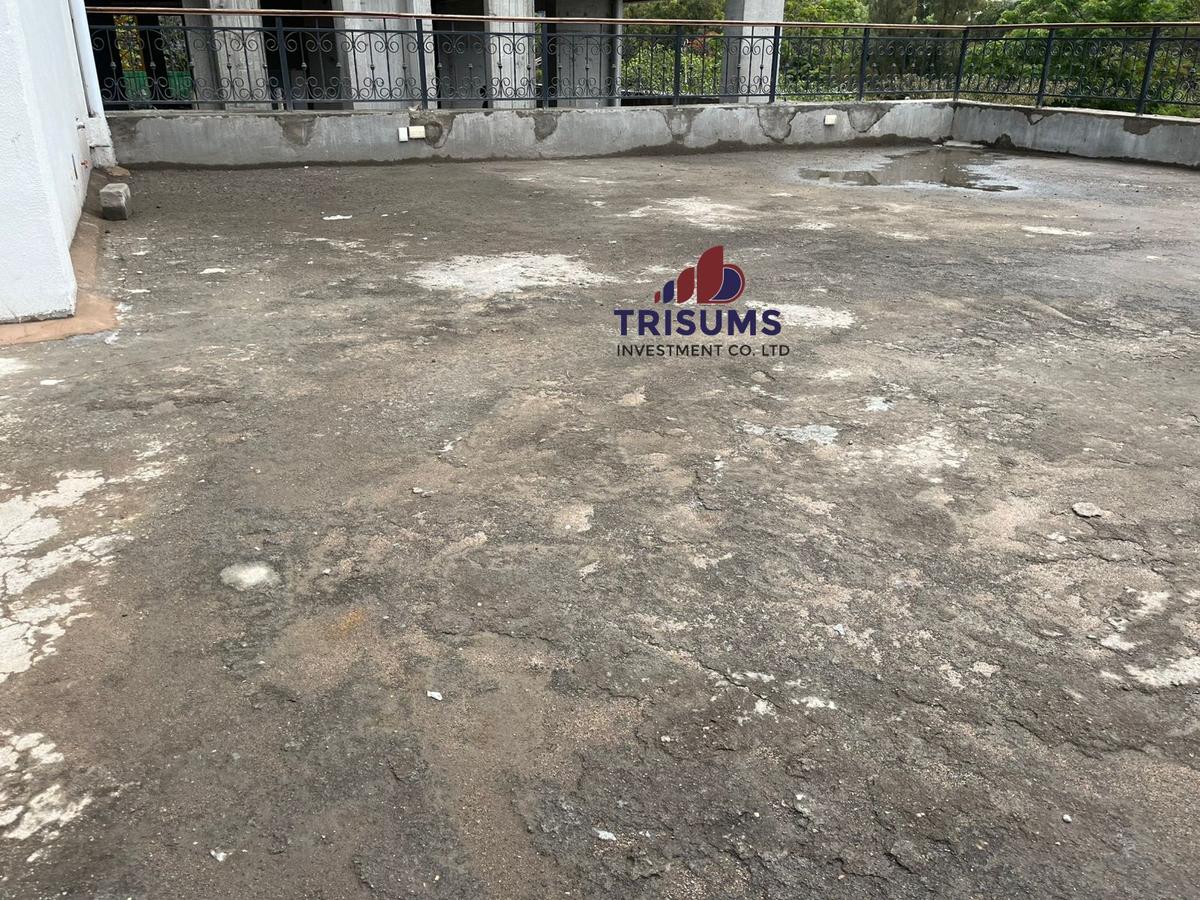 2,000 ft² Commercial Property with Backup Generator in Westlands Area - 13