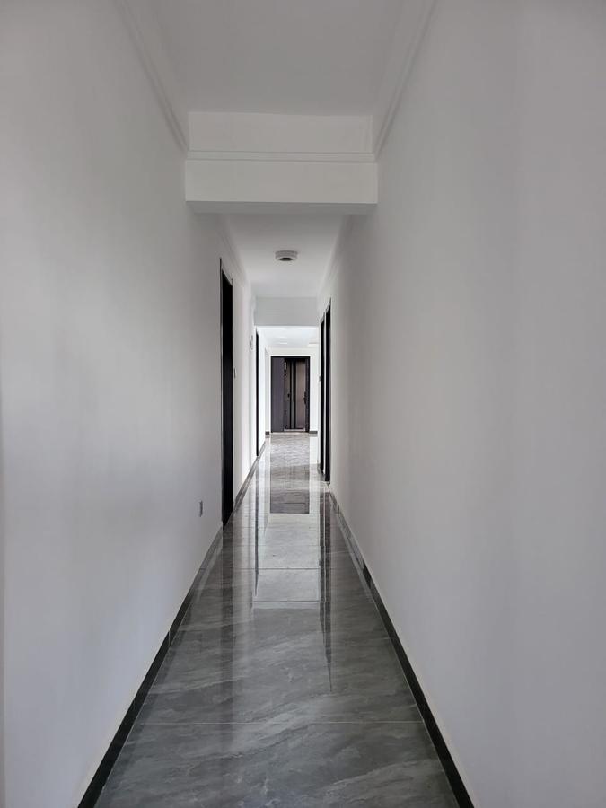 4 Bed Apartment with En Suite at Oloitoktok Road - 12