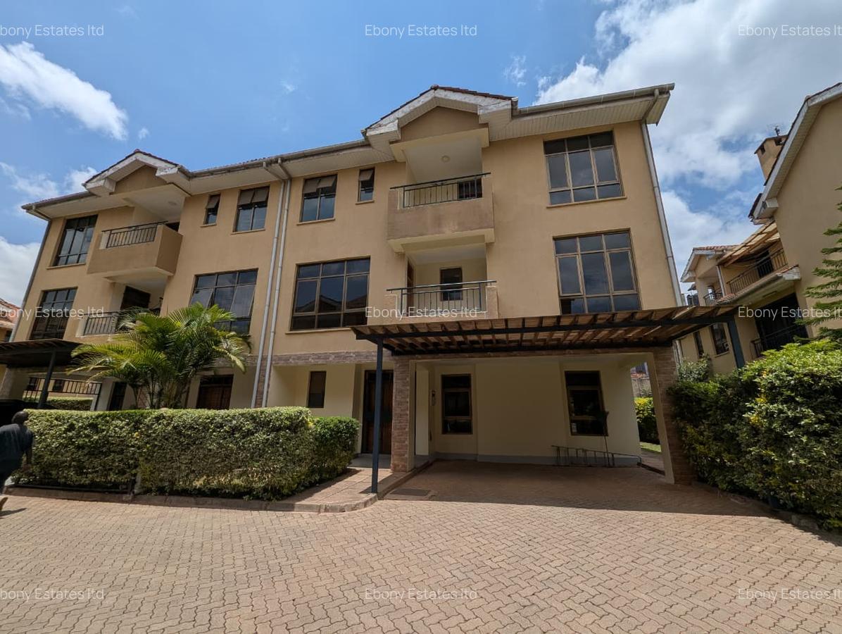 5 Bed Townhouse with En Suite in Lavington - 14