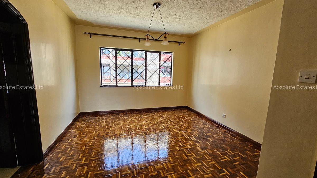2 Bed Apartment with En Suite in Kileleshwa - 4