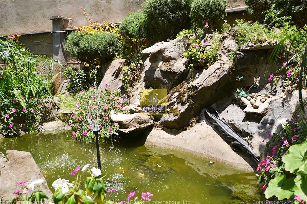 4 Bed Apartment with Backup Generator in Parklands - 18